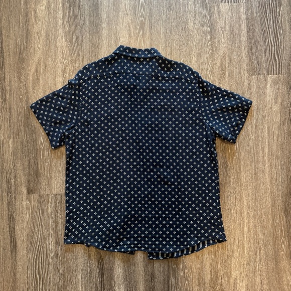 Banana Republic Slim Fit Short Sleeve Button-Front Shirt - Picture 4 of 7